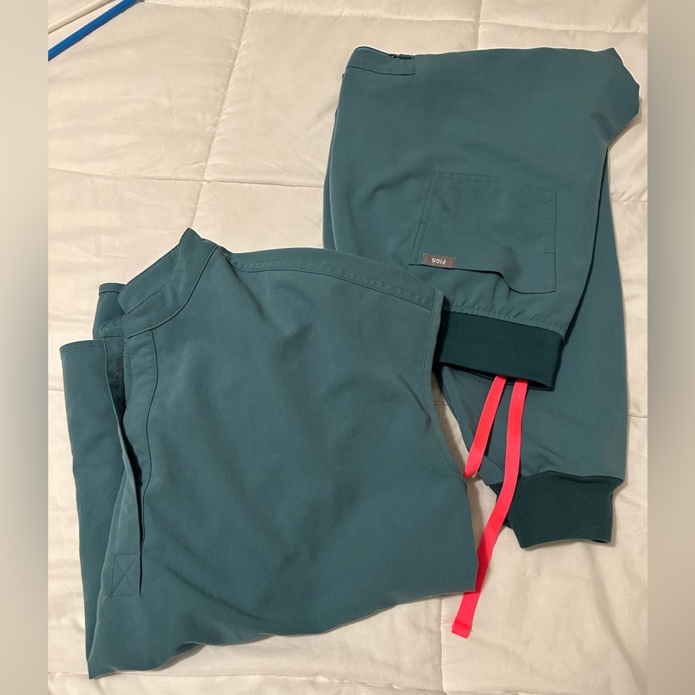 Figs Scrubs